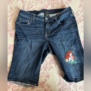 Used Torrid Disney Princess Jean shorts size 10